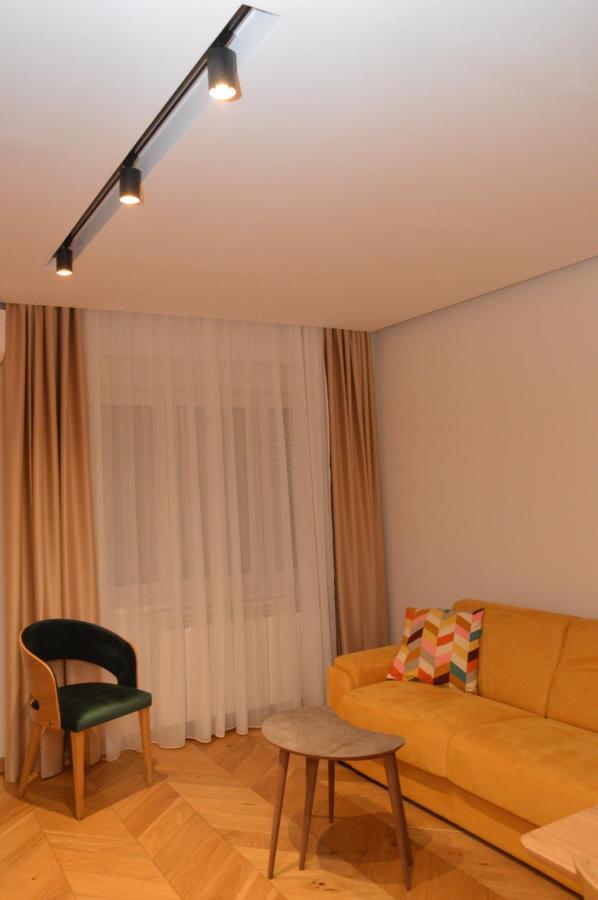 Unca * Belgrad